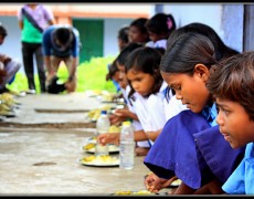 Voices from Mobile Vaani: Aadhaar for midday meals – yay or nay?