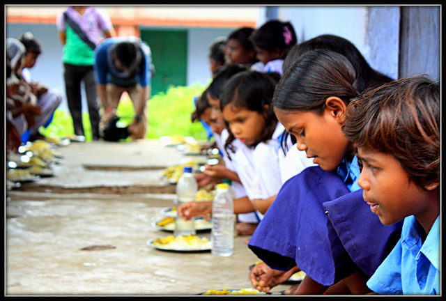 Voices from Mobile Vaani: Aadhaar for midday meals – yay or nay?